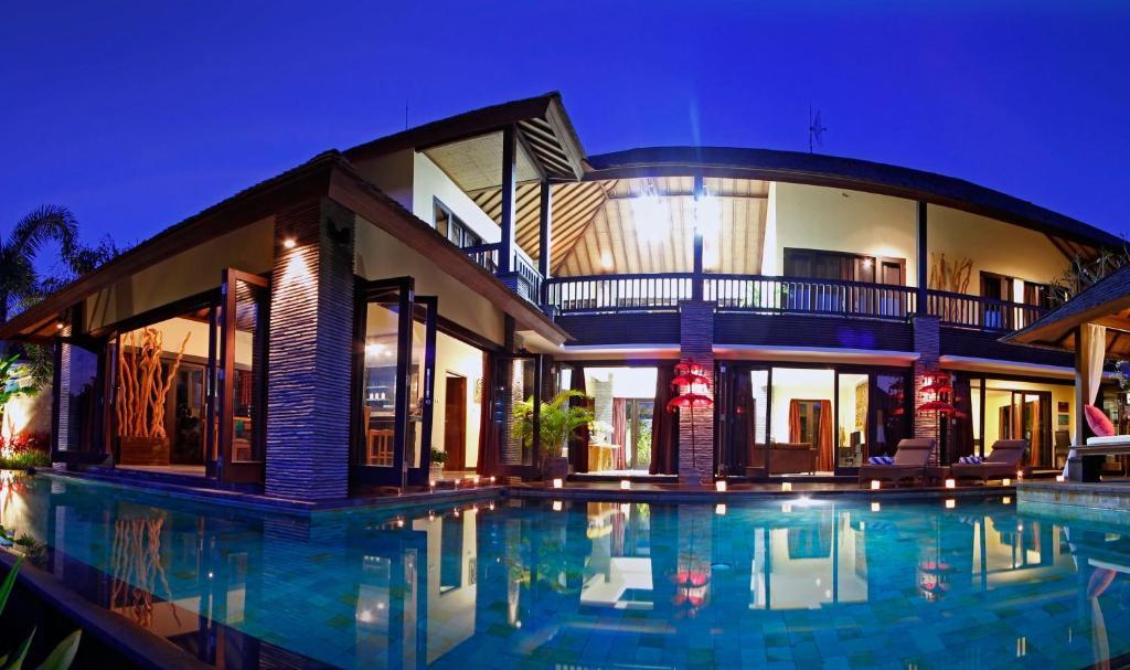 Villa The Bale Tokek à Kuta Lombok Extérieur photo