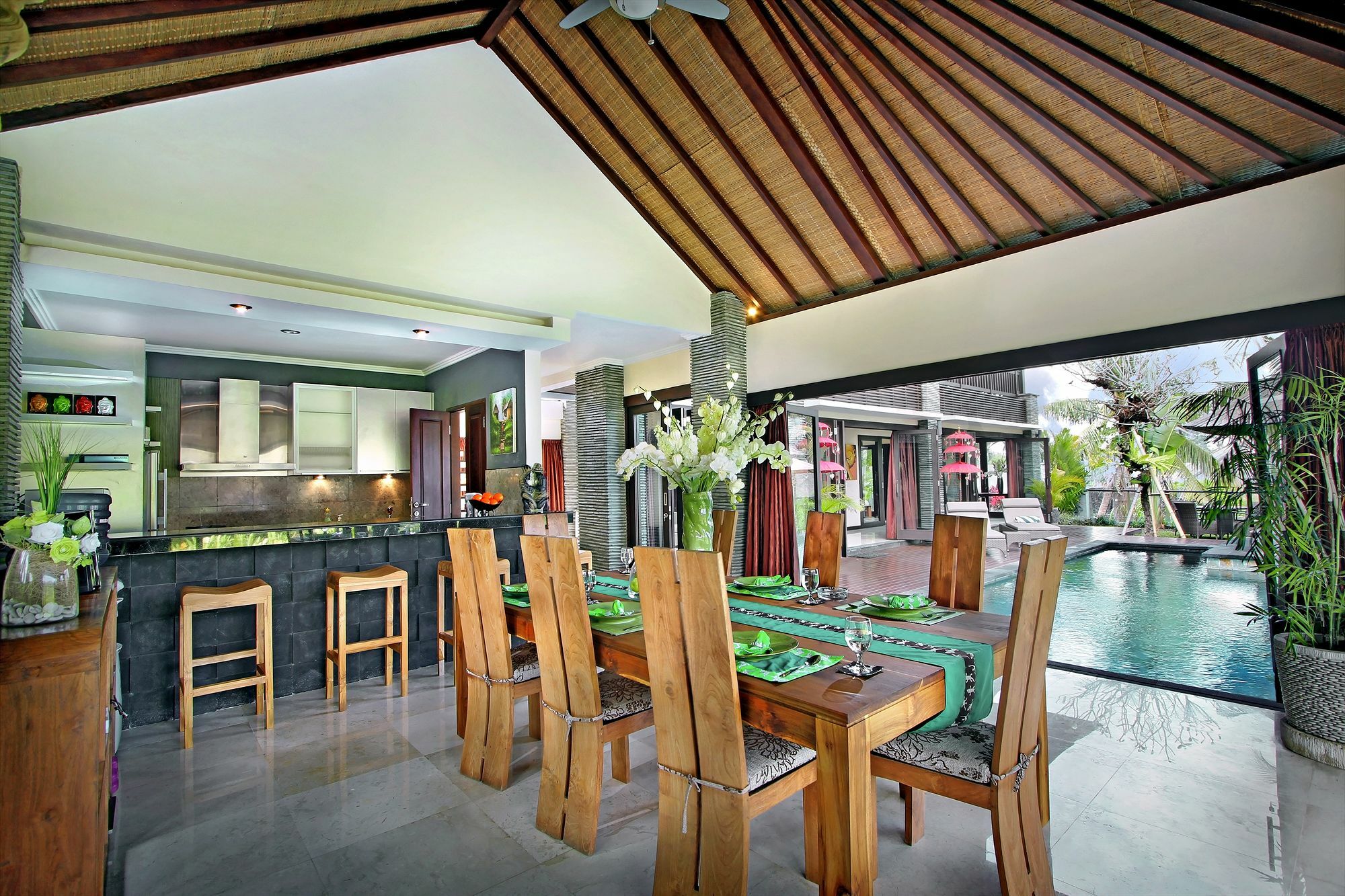 Villa The Bale Tokek à Kuta Lombok Extérieur photo